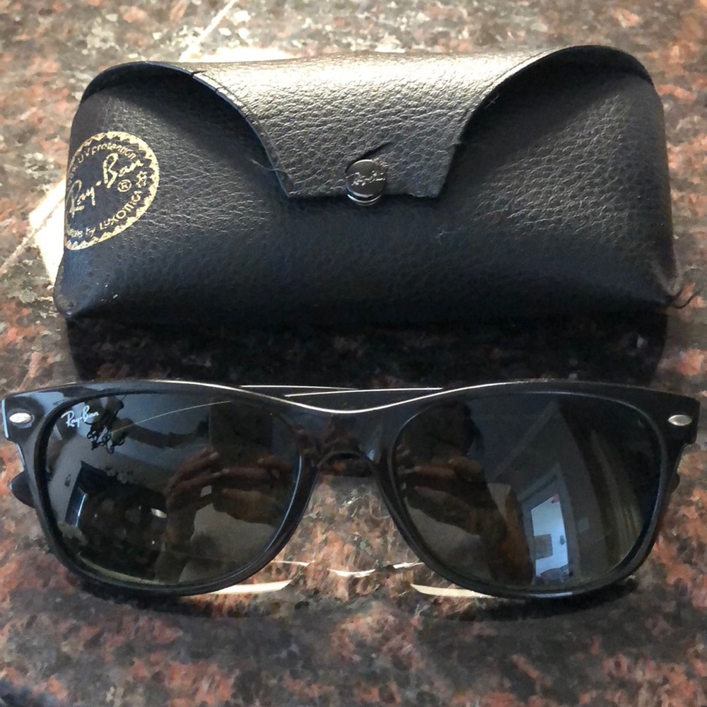 Ray-Ban New Wayfarer Sunglasses